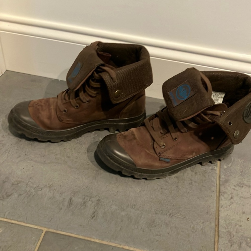 Women’s palladium leather boots